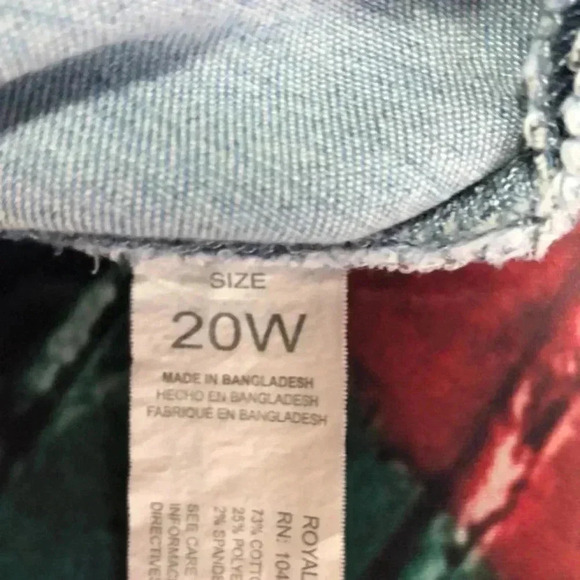 Royalty for me plus size jean‎ shorts size 20W light blue - Picture 4 of 8